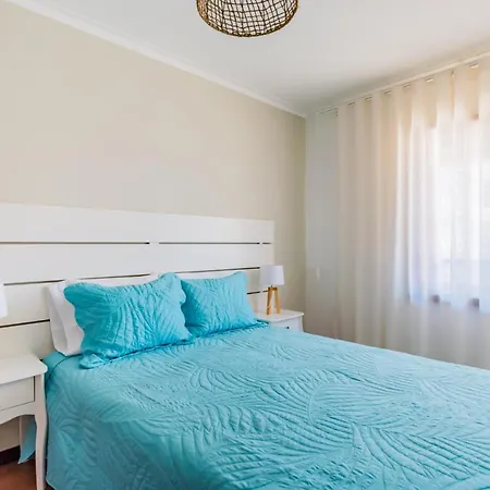 Mira-ria - Em Bairro Calmo E شقة *