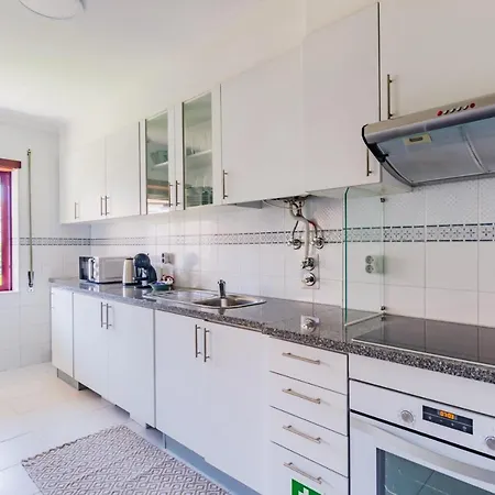 Mira-ria - Em Bairro Calmo E Apartment