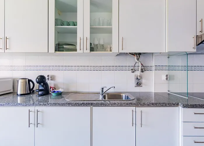 Mira-ria - Em Bairro Calmo E Appartement